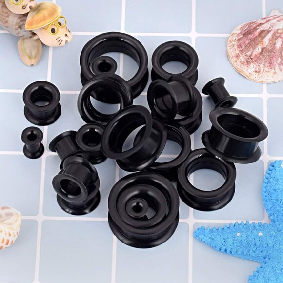 Value Pack of 20 Silicone Ear Skin Gauges – Perfectly Sized Plugs from 2g to 1" - Picture 2 of 5